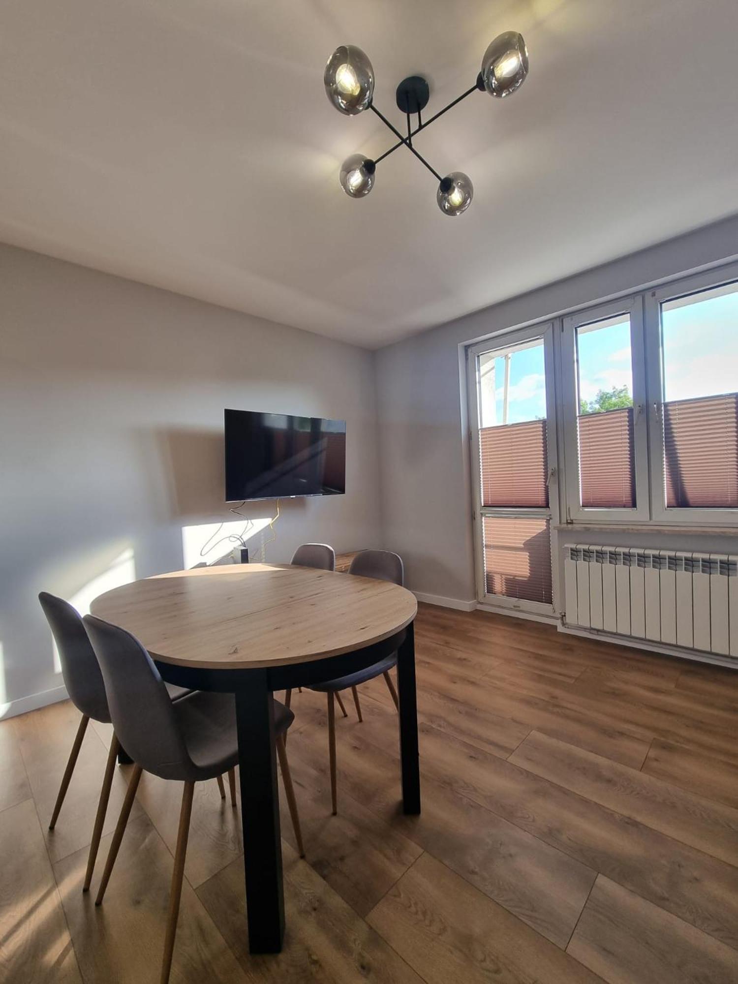Przytulne Mieszkanie Z Balkonem Dostep Na Kod Apartment *
