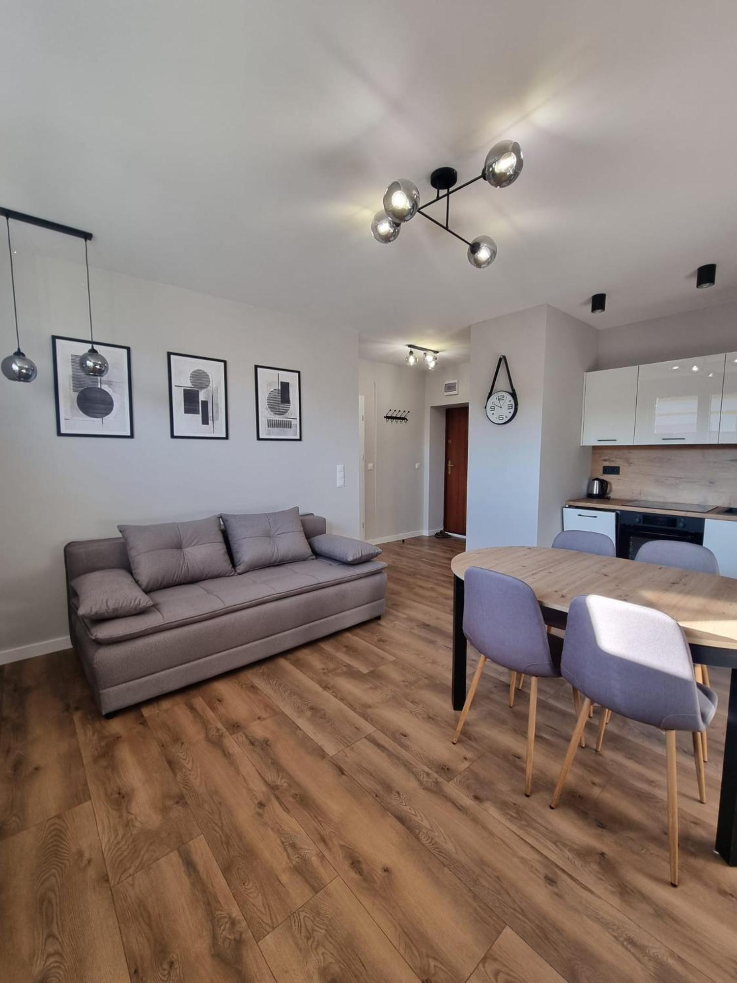 Apartment Przytulne Mieszkanie Z Balkonem Dostep Na Kod Radom