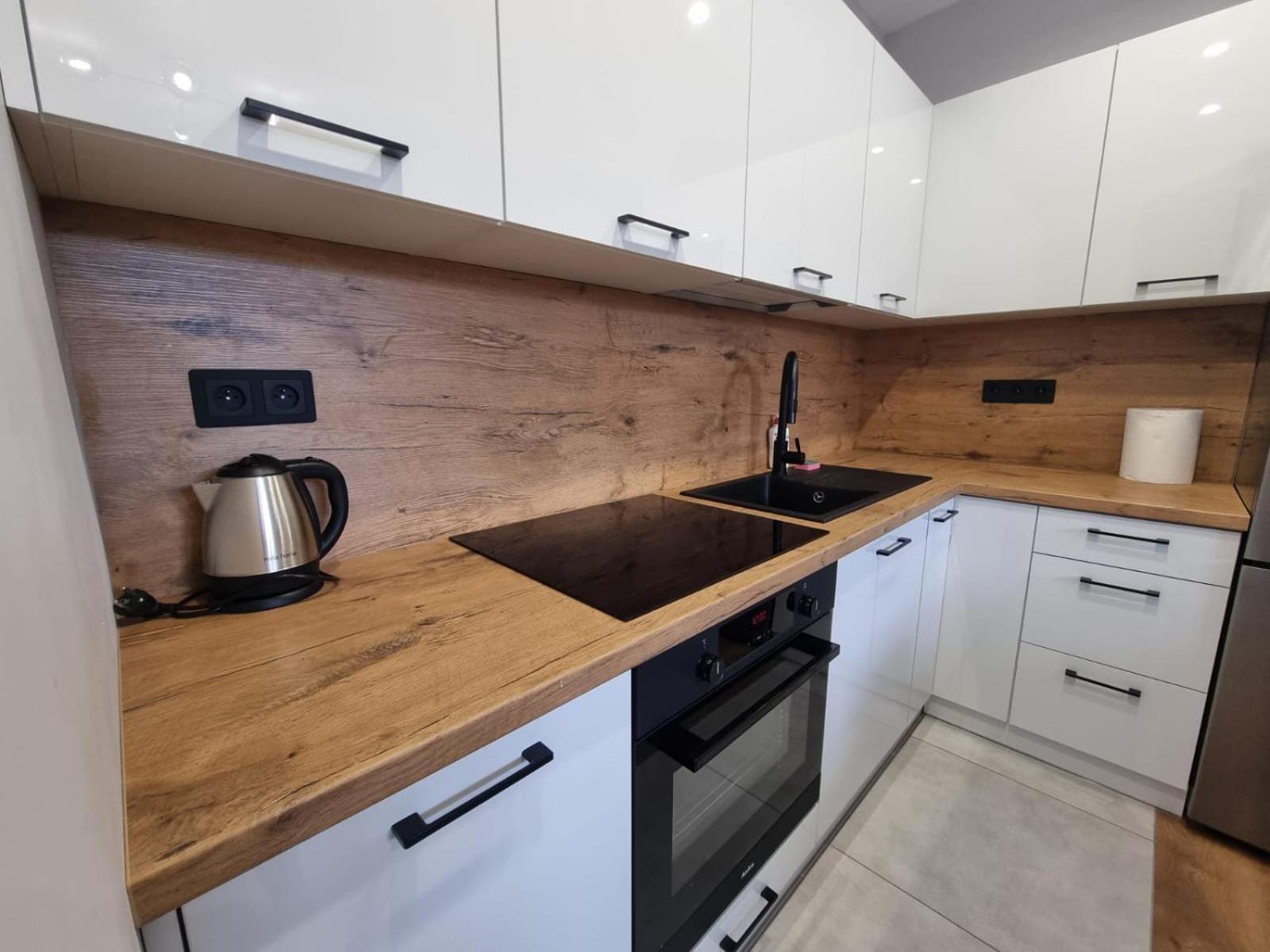 Apartment Przytulne Mieszkanie Z Balkonem Dostep Na Kod *
